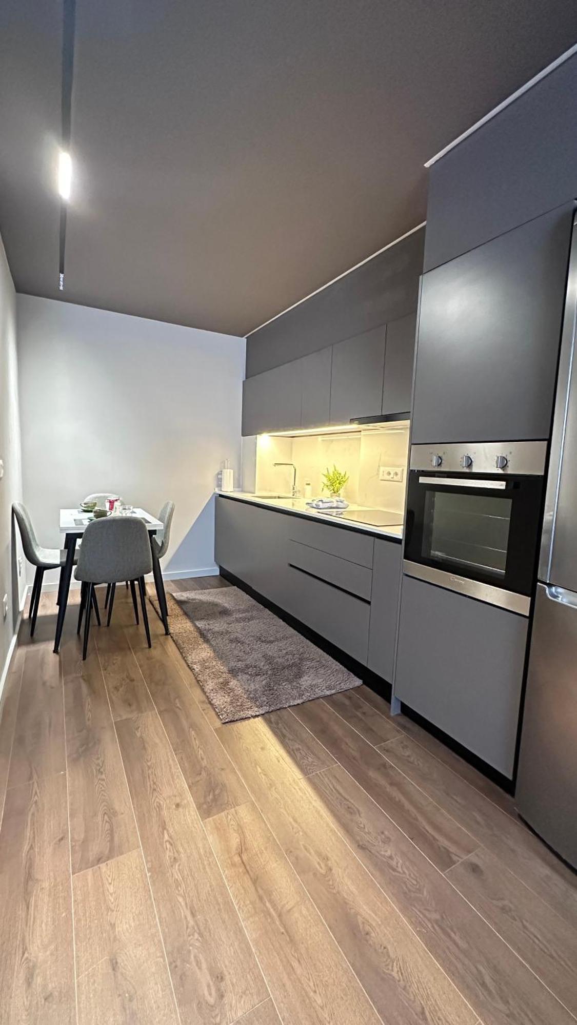 Frida Luxury Apartment Тирана Экстерьер фото
